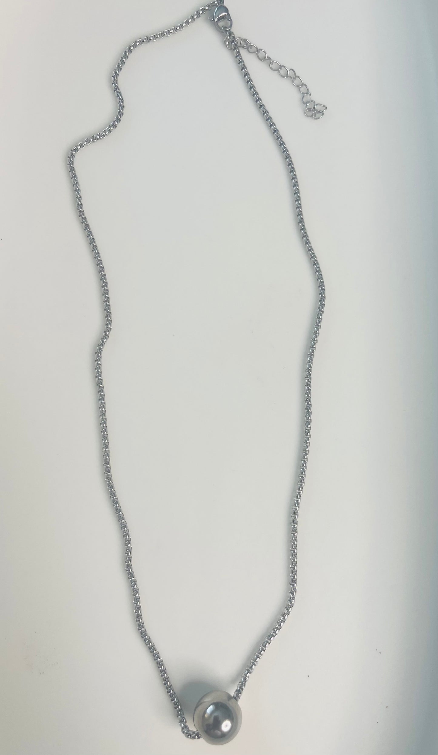 The Floating Luxe Ball Choker